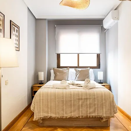 Charming Gran Via III Apartment Madrid Exterior photo