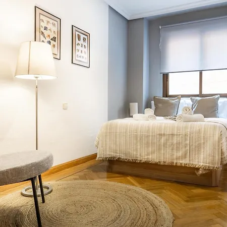 Charming Gran Via III Apartment Madrid Exterior photo